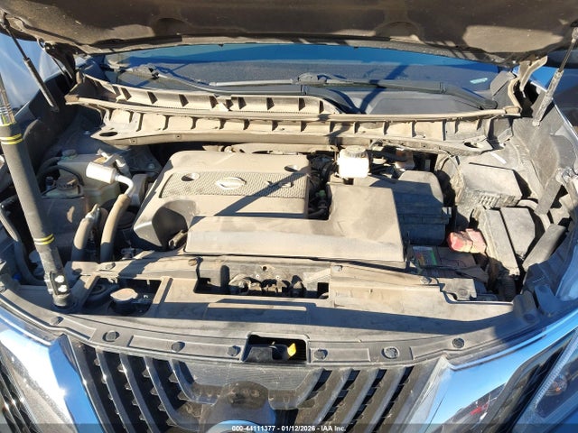 Nissan Murano S