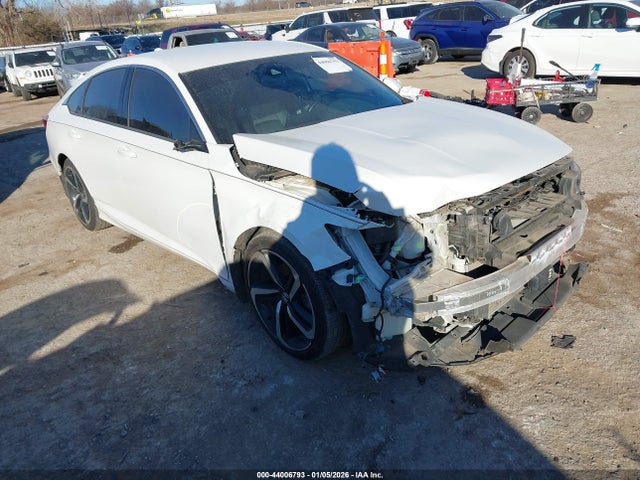 Salvage Honda Accord Image