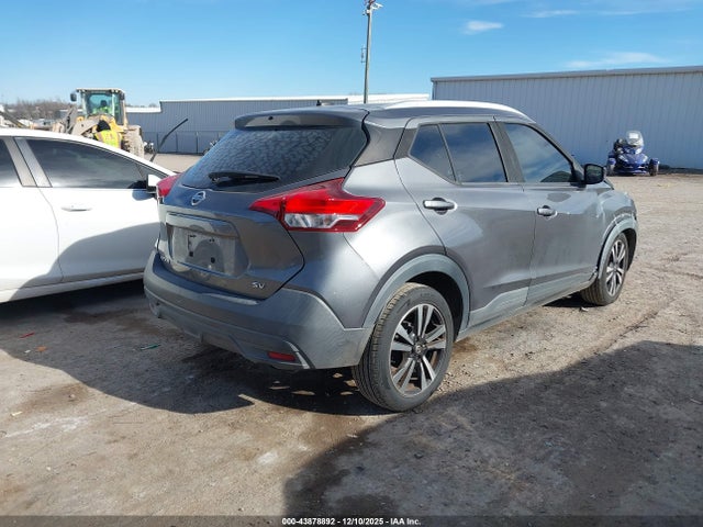 Nissan Kicks Sv