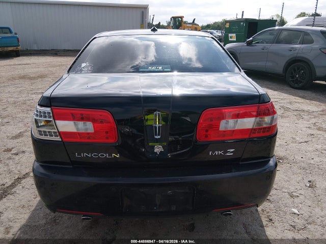 Lincoln MKZ
