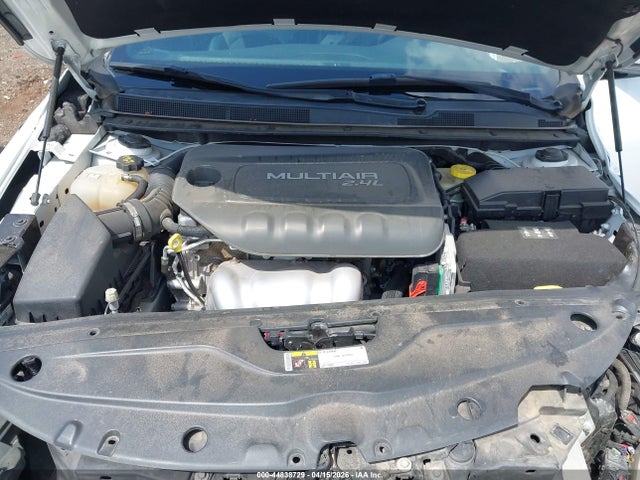 Chrysler 200 S