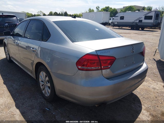 Volkswagen Passat 1.8t Wolfsburg Edition