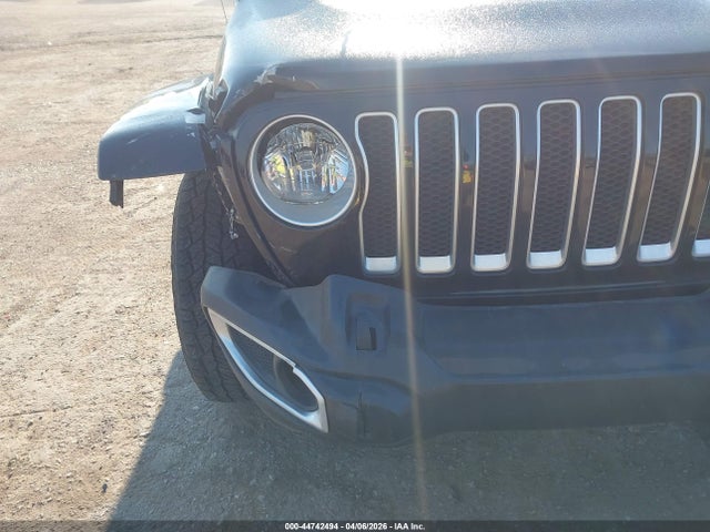 Jeep Wrangler Sahara 4x4