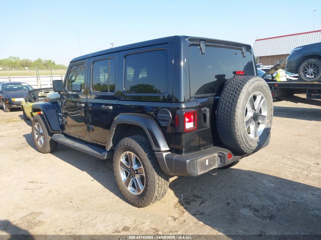 Jeep Wrangler Sahara 4x4