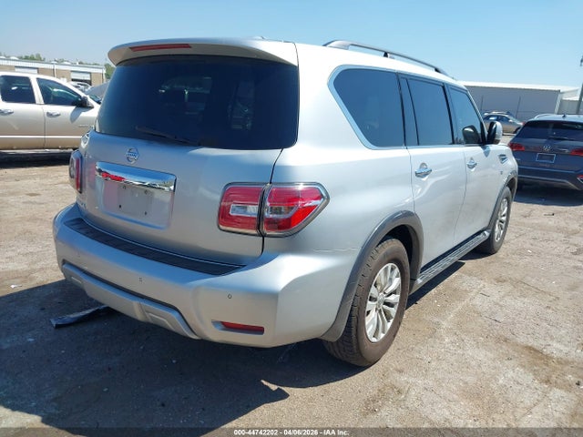 Nissan Armada Sv