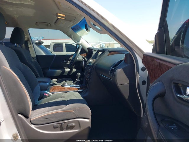 Nissan Armada Sv