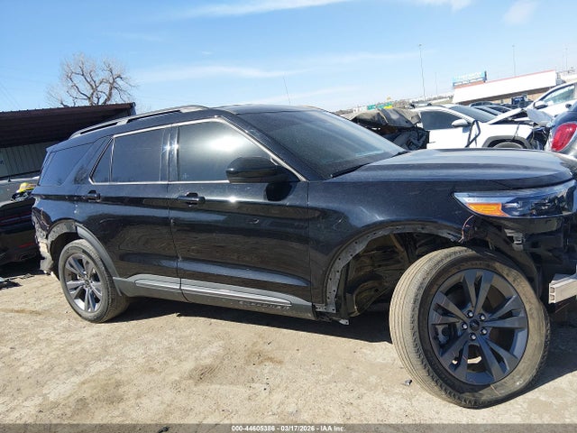 Ford Explorer Xlt