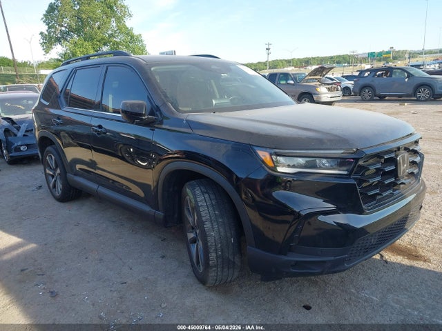 Salvage Honda Pilot Image