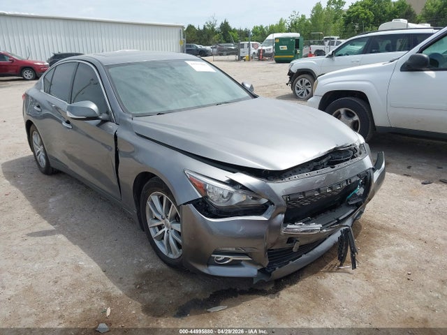 Salvage INFINITI Q50 Image