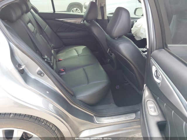 INFINITI Q50 3.0t Premium
