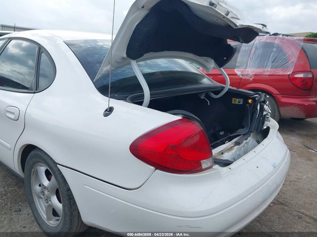 Ford Taurus Ses