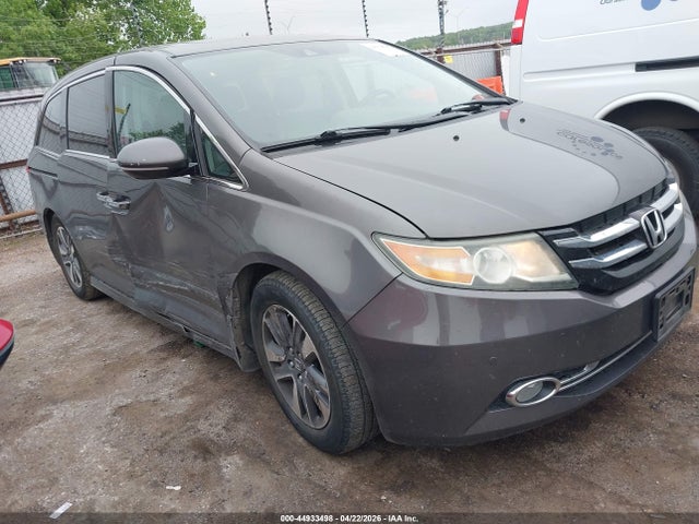 Salvage Honda Odyssey Image