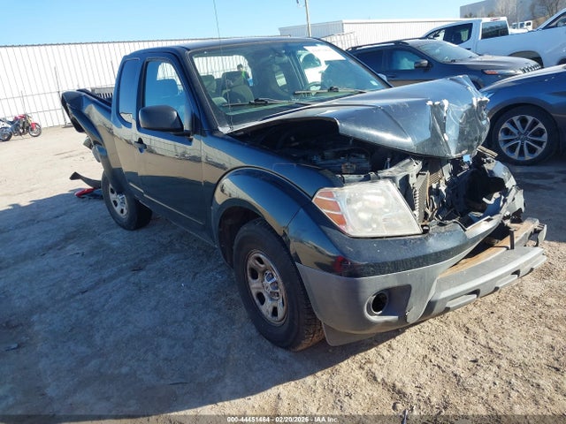 Salvage Nissan Frontier Image