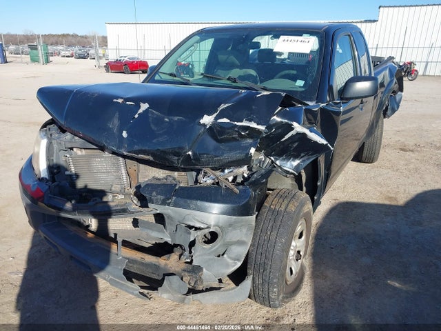 Nissan Frontier Xe
