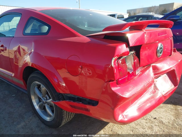 Ford Mustang V6