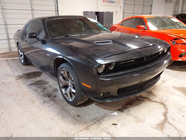 Salvage Dodge Challenger Image