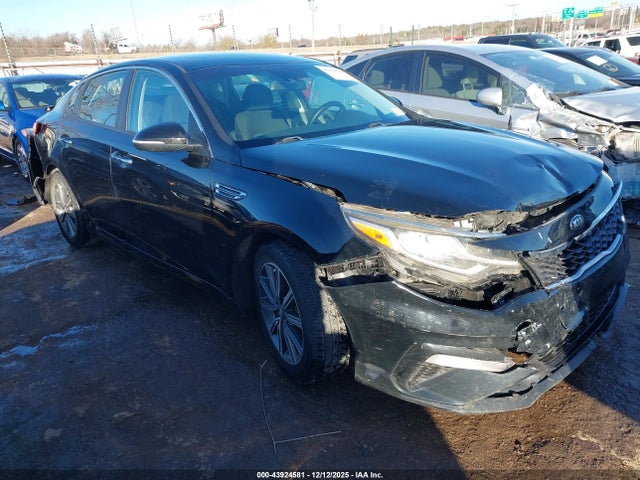 Salvage Kia Optima Image