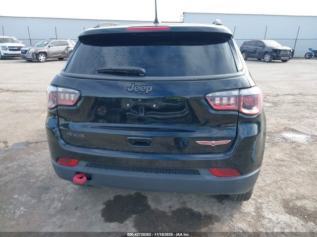 Jeep Compass Trailhawk 4x4