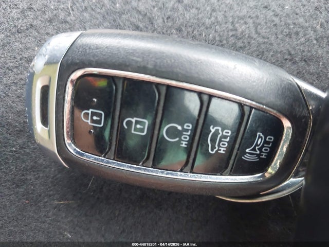 Hyundai ELANTRA Limited
