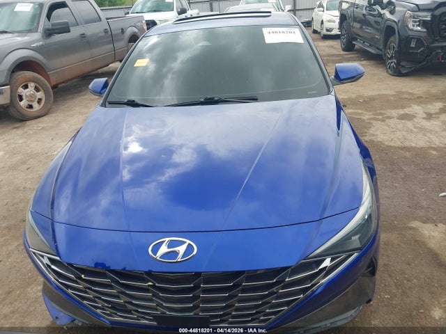 Hyundai ELANTRA Limited