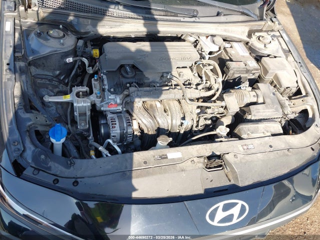 Hyundai ELANTRA Sel