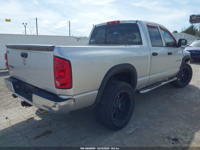 Dodge Ram 1500 Slt