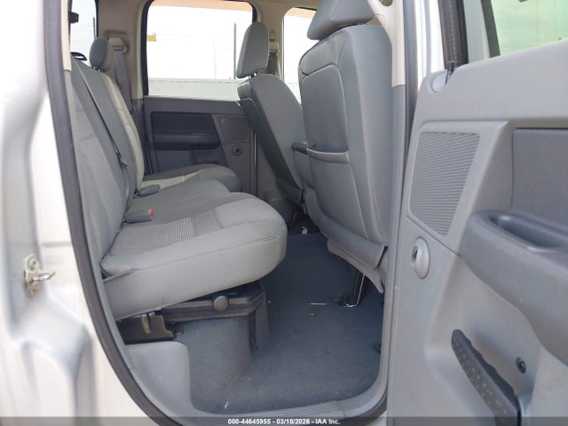 Dodge Ram 1500 Slt