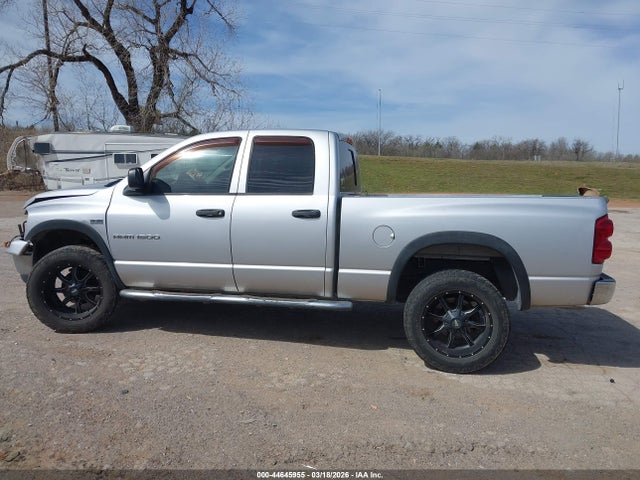 Dodge Ram 1500 Slt