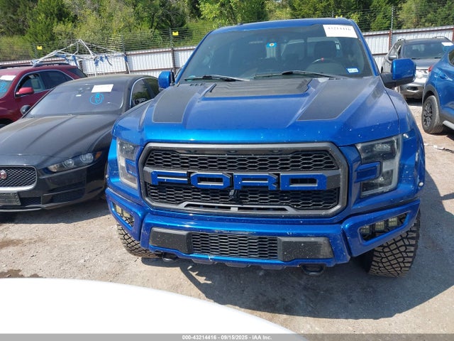 Ford F-150 Raptor