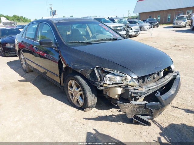 Salvage Honda Accord Image