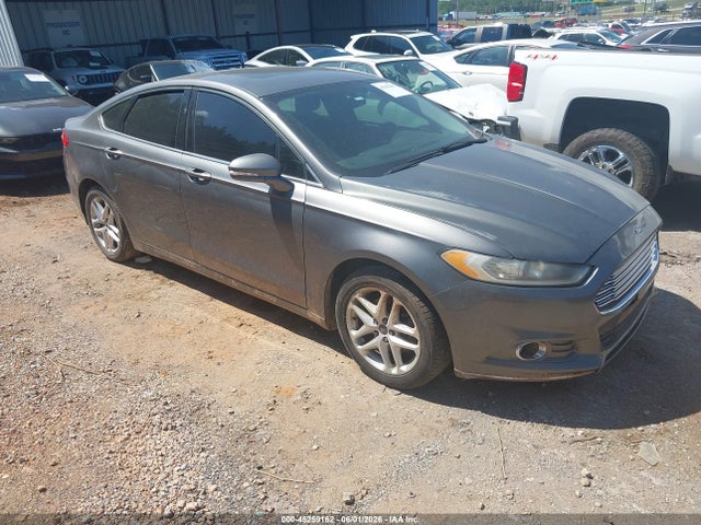 Salvage Ford Fusion Image