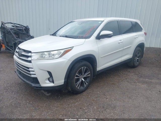 Toyota Highlander Le Plus