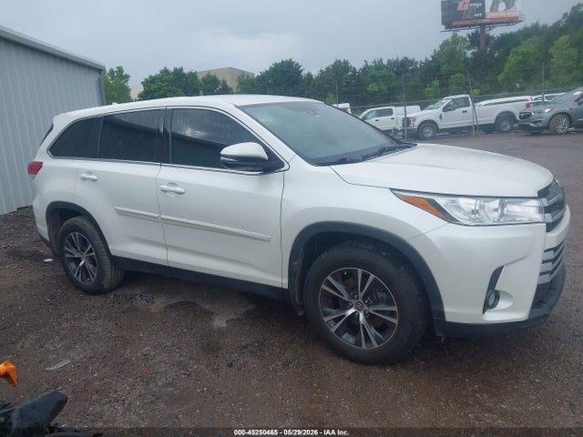 Toyota Highlander Le Plus