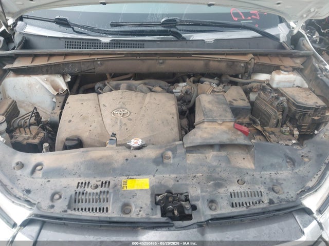 Toyota Highlander Le Plus