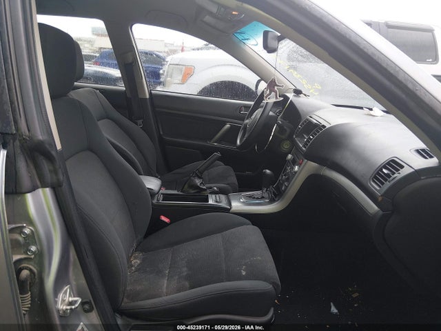 Subaru Outback 2.5i