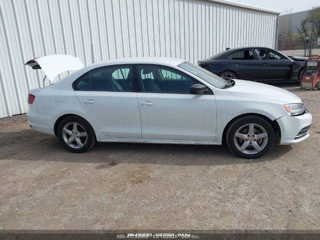 Volkswagen Jetta 1.4t S