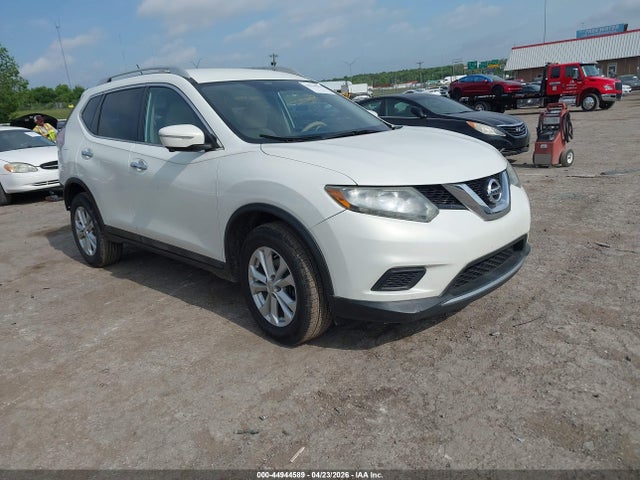 Salvage Nissan Rogue Image