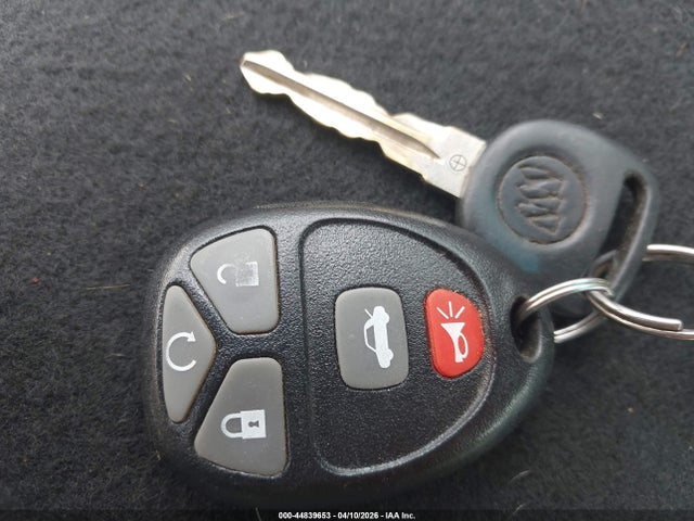 Buick Lucerne Cx