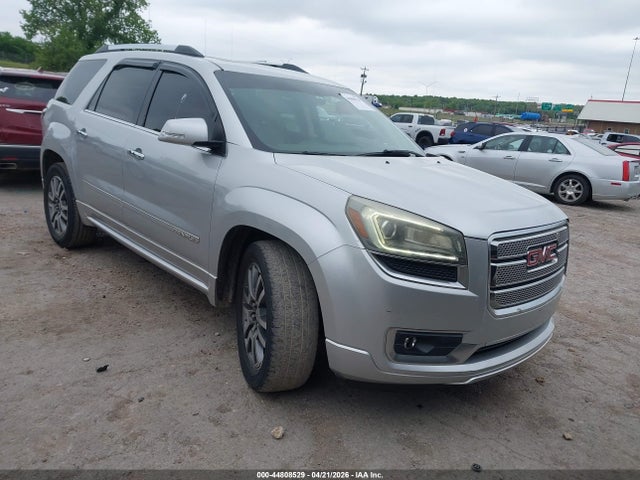 Salvage GMC Acadia Image