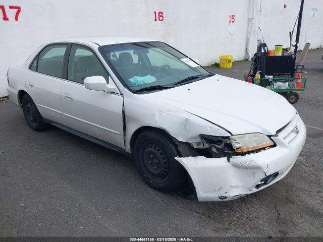 Salvage Honda Accord Image