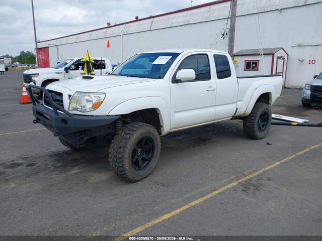 Toyota Tacoma Base V6