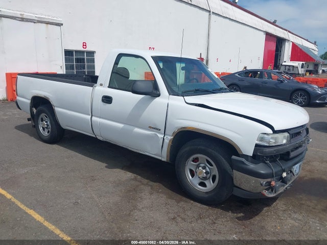 Salvage Chevrolet Silverado 1500 Image