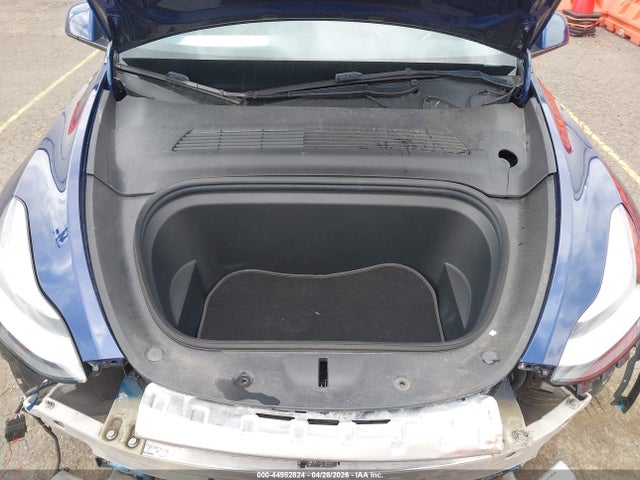 Tesla Model Y Long Range Dual Motor All-wheel Drive