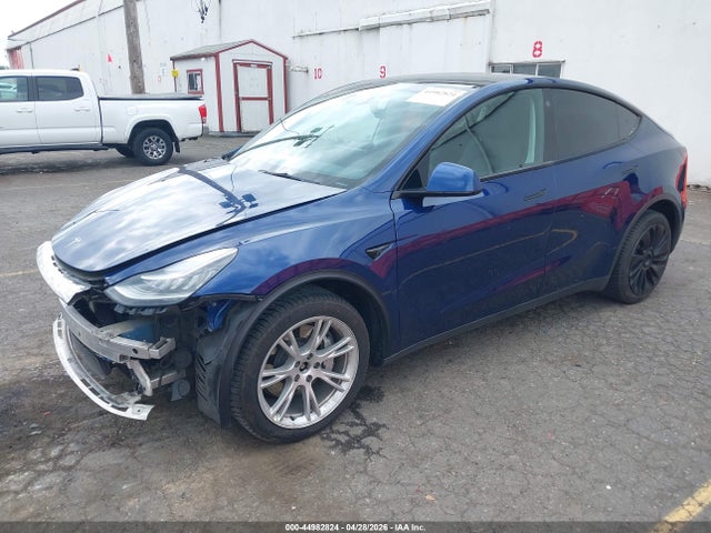 Tesla Model Y Long Range Dual Motor All-wheel Drive