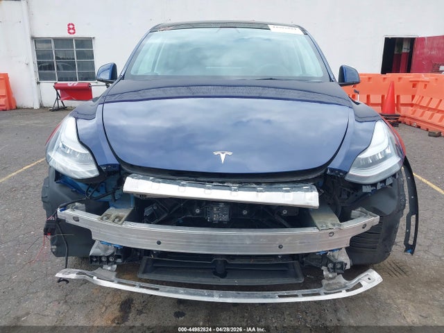 Tesla Model Y Long Range Dual Motor All-wheel Drive