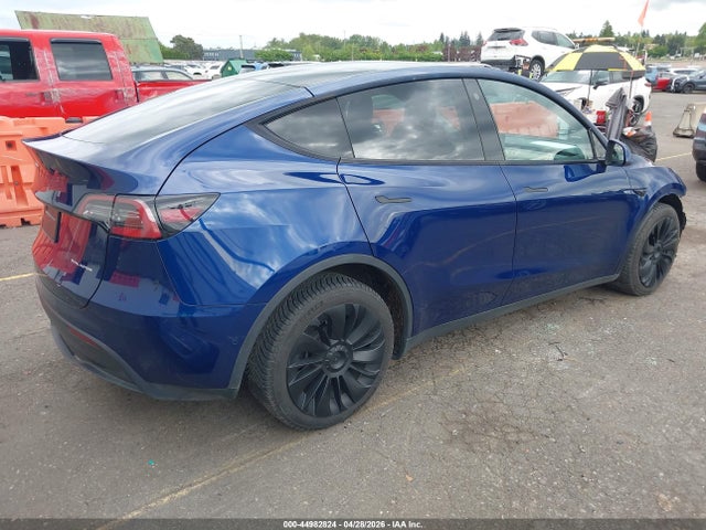 Tesla Model Y Long Range Dual Motor All-wheel Drive
