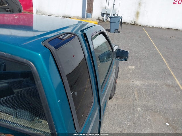 Nissan Truck