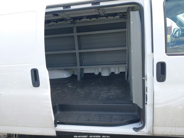 Chevrolet Express Rwd 2500 Regular Wheelbase Wt