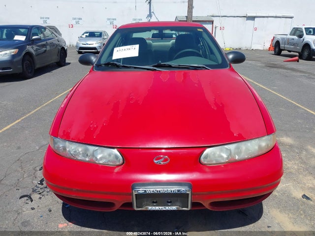 Oldsmobile Alero Gl1