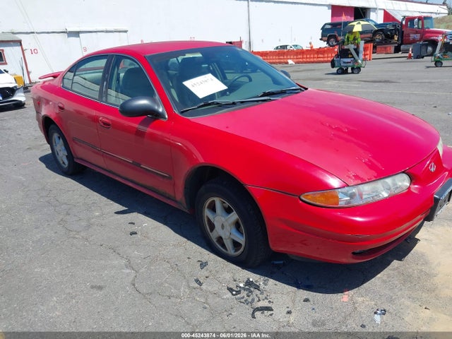 Salvage Oldsmobile Alero Image